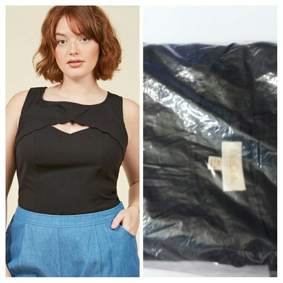 Modcloth Stand Your Fairground Tank Black 4X - Picture 2 of 2